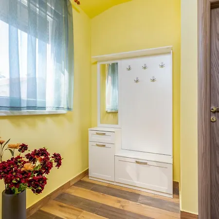 Apartment Monte