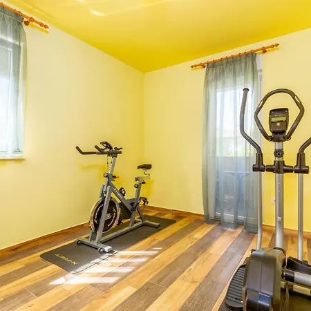 Apartment Monte *