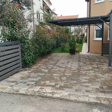 Apartment Monte *