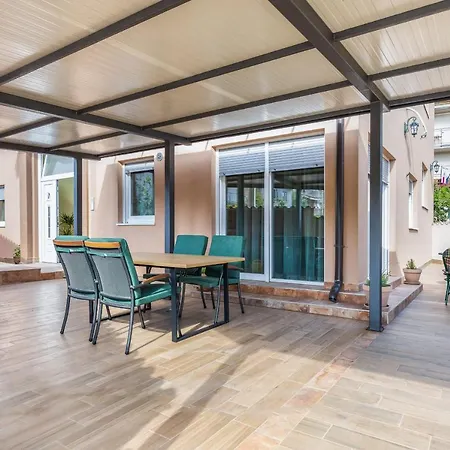 Monte Apartman Póla