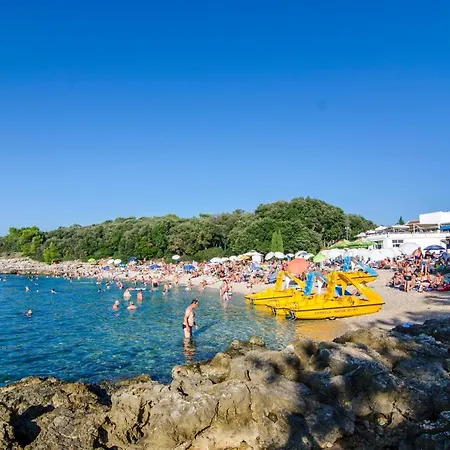 Monte アパート プーラ